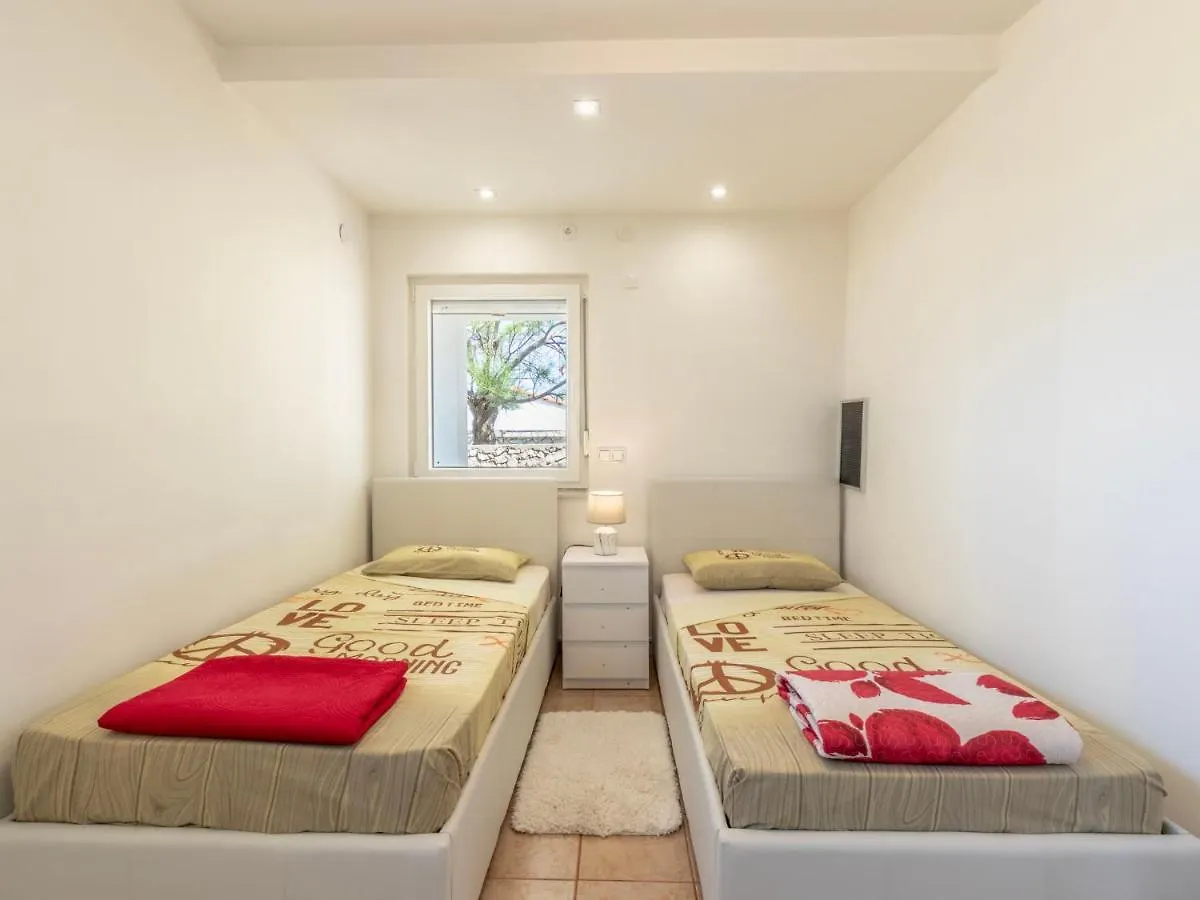 Holiday Home Opera By Interhome Razanac