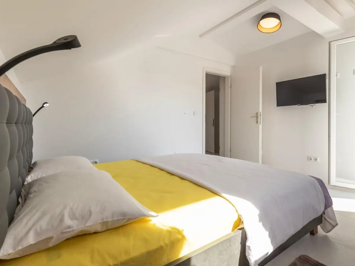 Holiday Home Opera By Interhome Razanac 0*,