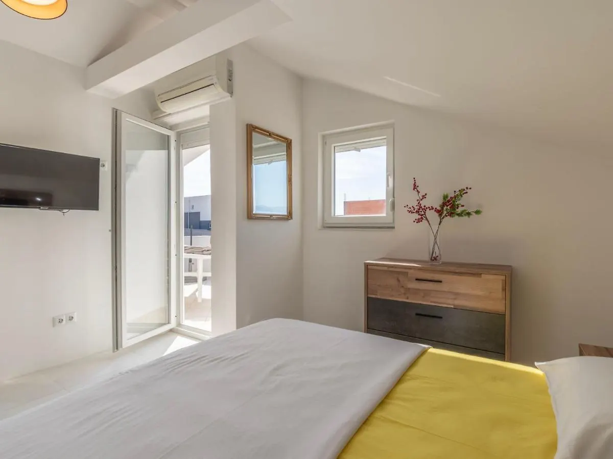 Holiday Home Opera By Interhome Razanac 0*,  Croatia